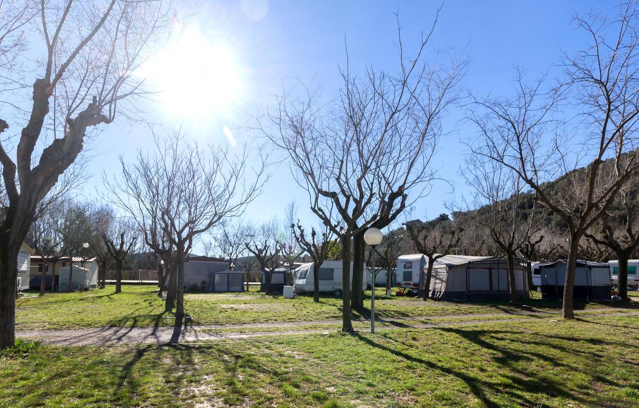 Camping Esponellà Extérieur photo